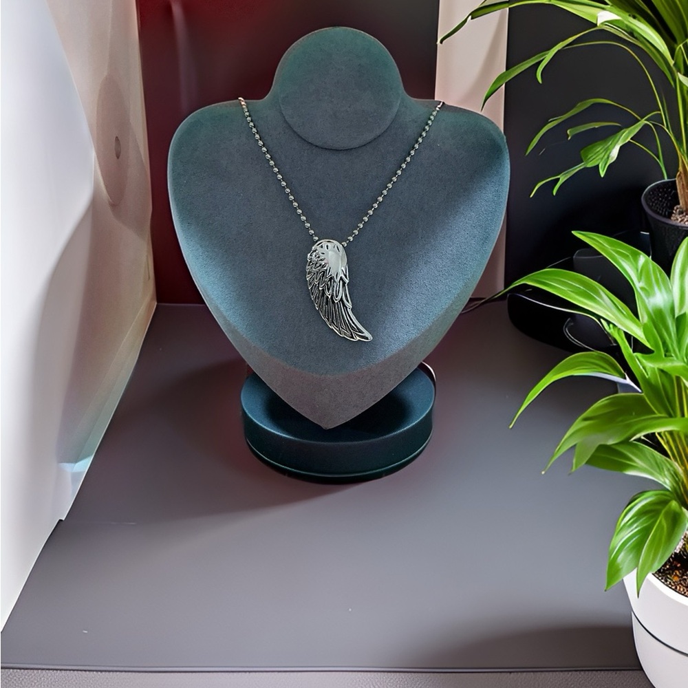 Men’s Stainless Steel Angel Wing Necklace